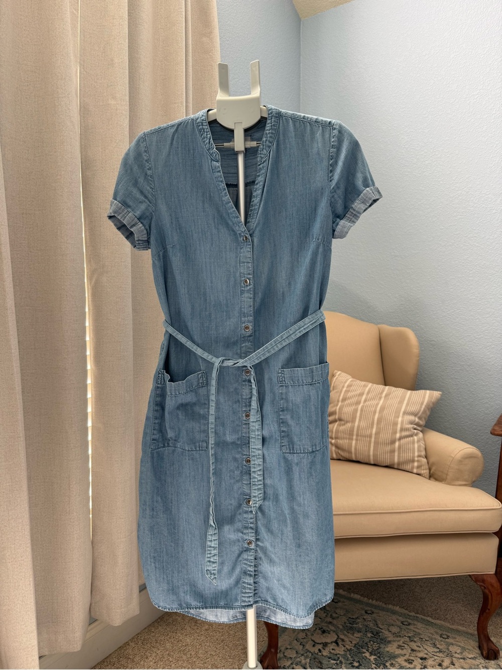 Old Navy Chambray Button Front Shirt Dress with Belt Light Blue Size M